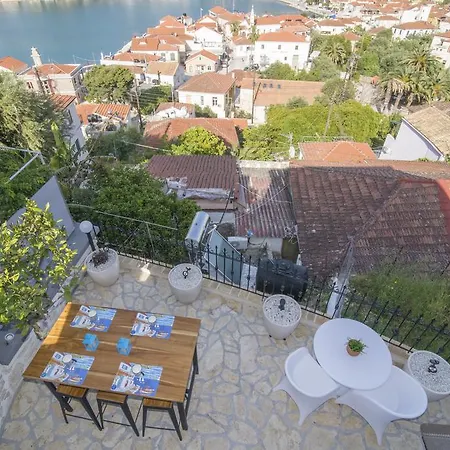 Bay View House *