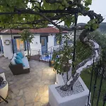 Bay View House