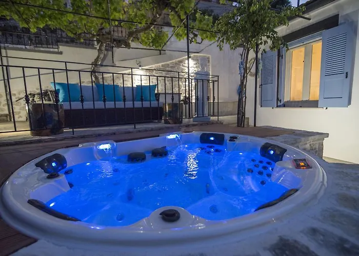 Bay View House *